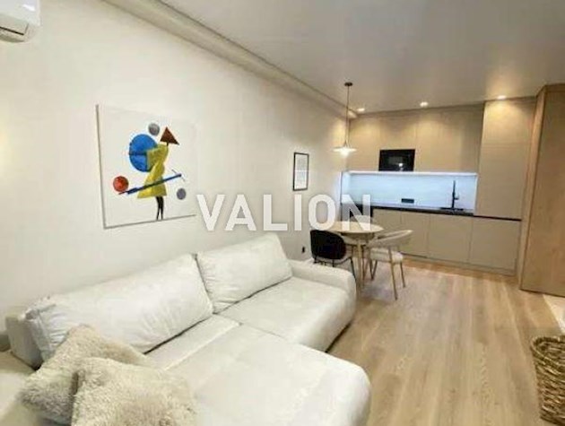 Продаж 1-к квартири вул. Михайла Максимовича 26