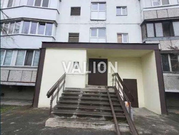 Продаж 1-к квартири просп. Романа Шухевича 28 Дніпровський район