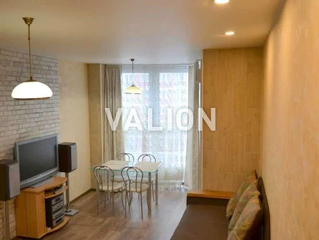 Продам 1-кімнатну квартиру по вул.Драгоманова, 2а Дарницький район