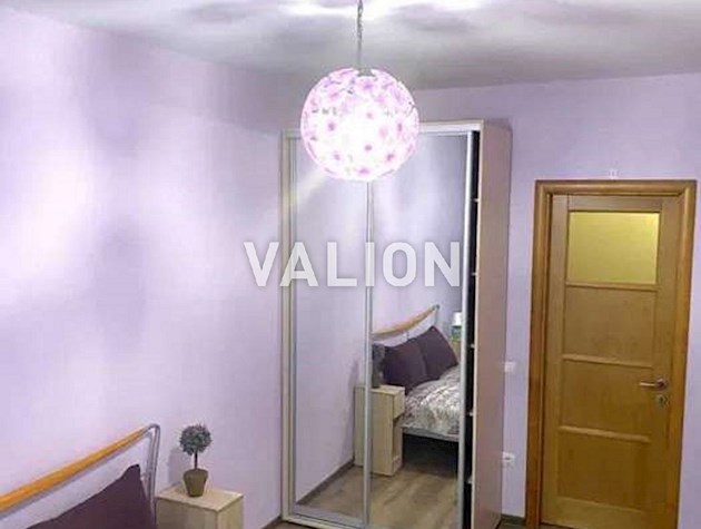 Продам 1-кімнатну квартиру по вул.Драгоманова, 2а Дарницький район