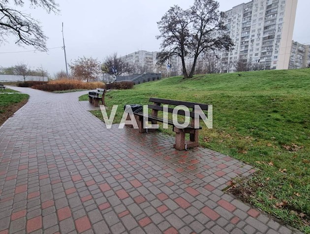 Продам уютную 1-к квартиру с ремонтом возле озера, ул. Радужная, 29.