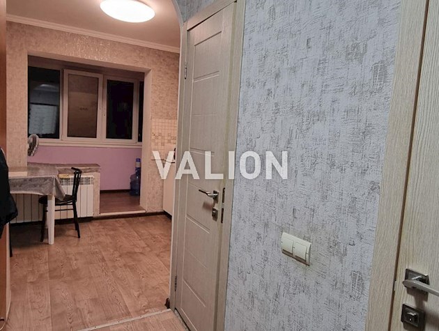 Продам уютную 1-к квартиру с ремонтом возле озера, ул. Радужная, 29.