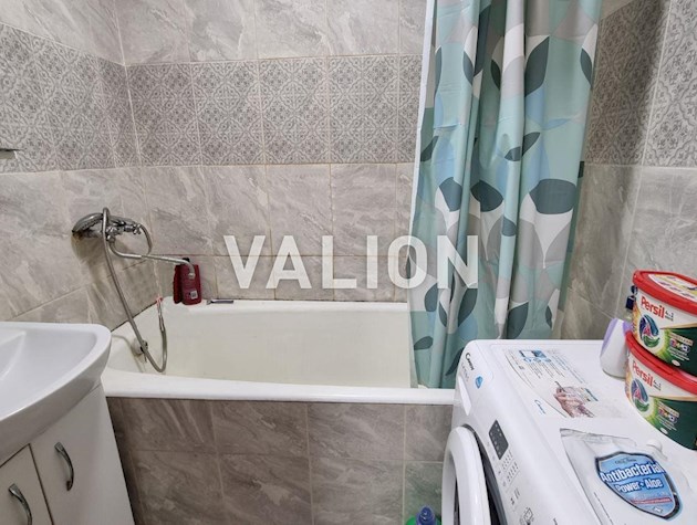 Продам уютную 1-к квартиру с ремонтом возле озера, ул. Радужная, 29.