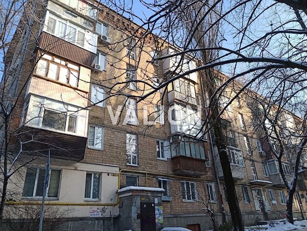 Продажа 3 комнатной квартиры, улица Уманская 29, Соломенский район.