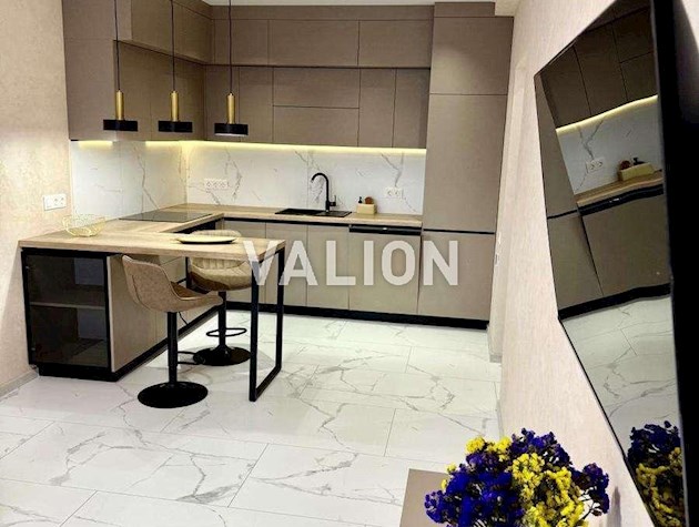 Продажа 2-к квартиры ЖК Новая Англия ул.Максимовича Михаила (Трутенко)28а