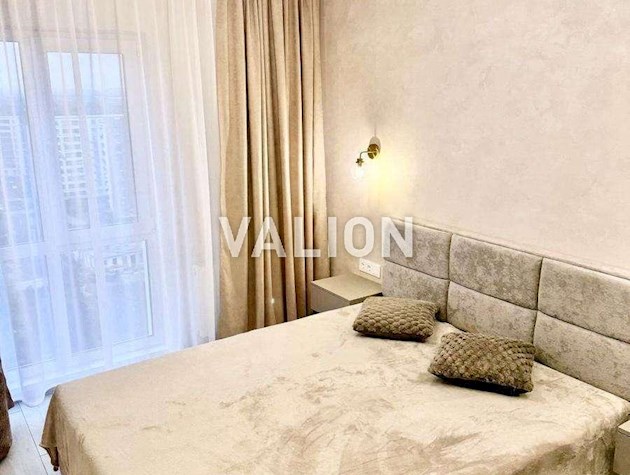 Продажа 2-к квартиры ЖК Новая Англия ул.Максимовича Михаила (Трутенко)28а