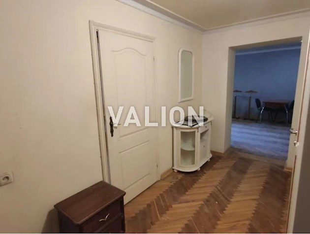 Продаж 3 к квартири. Центр. Голосіївський район вул.Антановича,88