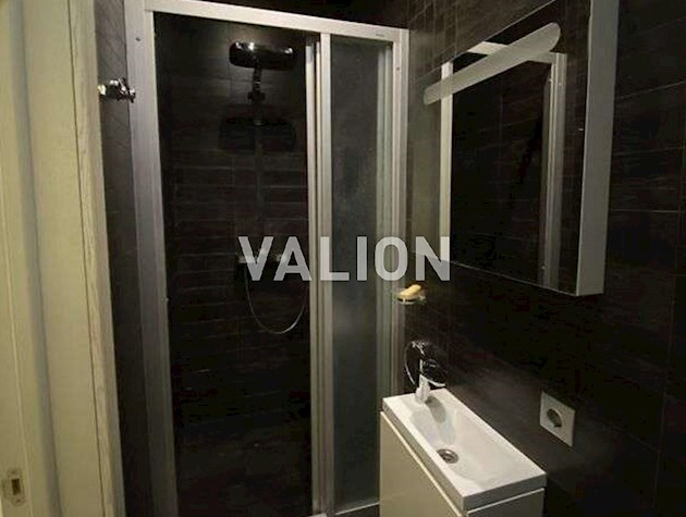 Продажа 3-комнатной квартиры по ул.Хоткевича Гната (Красногвардейская), 8