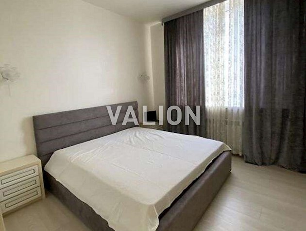 Продажа 3-комнатной квартиры по ул.Хоткевича Гната (Красногвардейская), 8