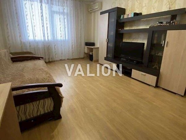 Продажа 1-к квартиры ул. Юлии Здановской 50/2