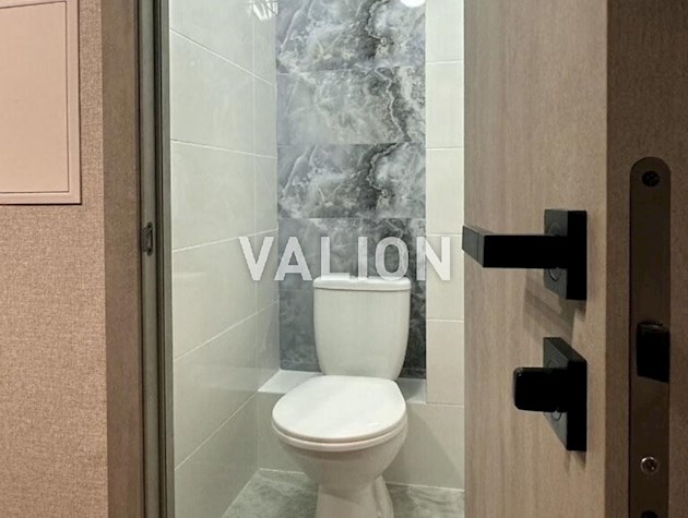 Продаж 1-кімн. квартири з ремонтом, просп. Григоренка, 41 метро Позняки