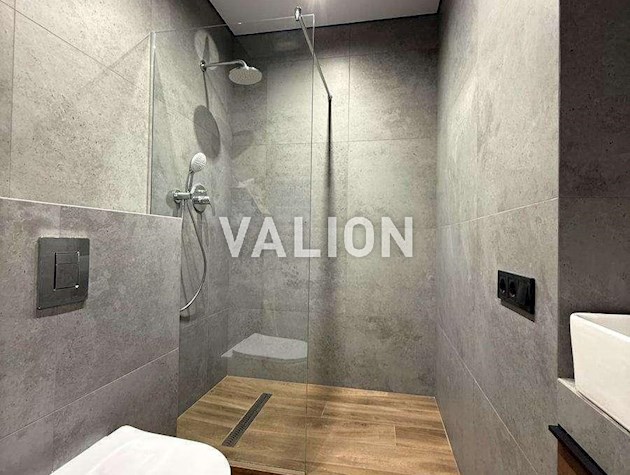 Продажа 3-к квартиры ул. Всеволода Змиенко 15/23