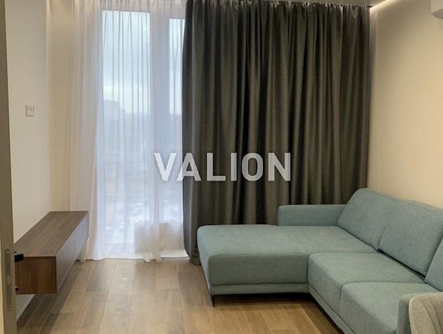 Продаж 3-к квартири вул. Всеволода Змиенко 15/23