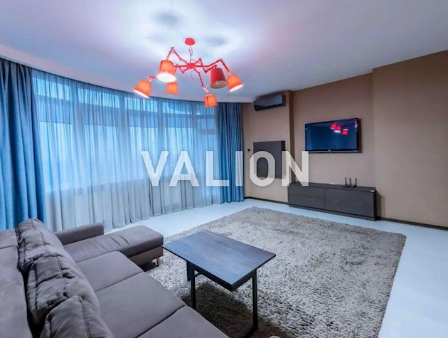 Продам 3 кімнатну квартиру з ремонтом вул. Генерала Шаповала (Механізаторів), 2