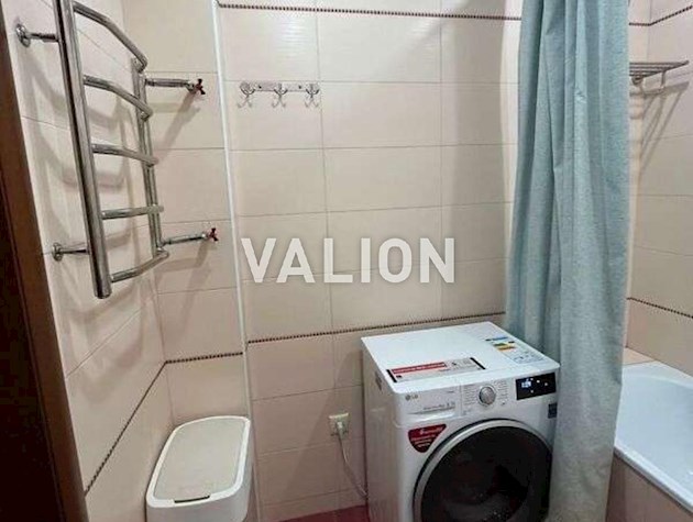 Продаж 2-к квартири вул. Олени Пчілки 2а