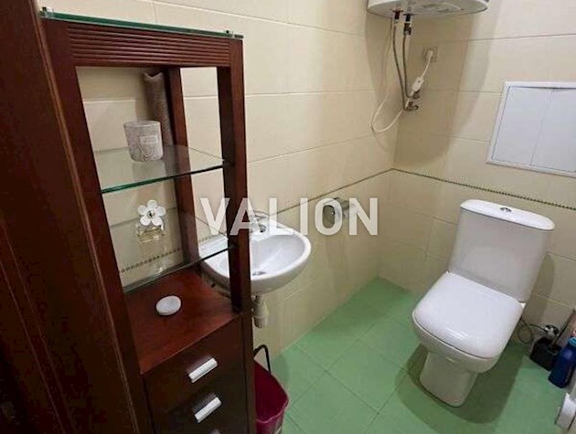 Продаж 2-к квартири вул. Олени Пчілки 2а