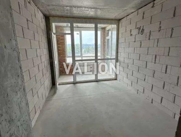 Продаж 2-к квартири вул. Причальна 12