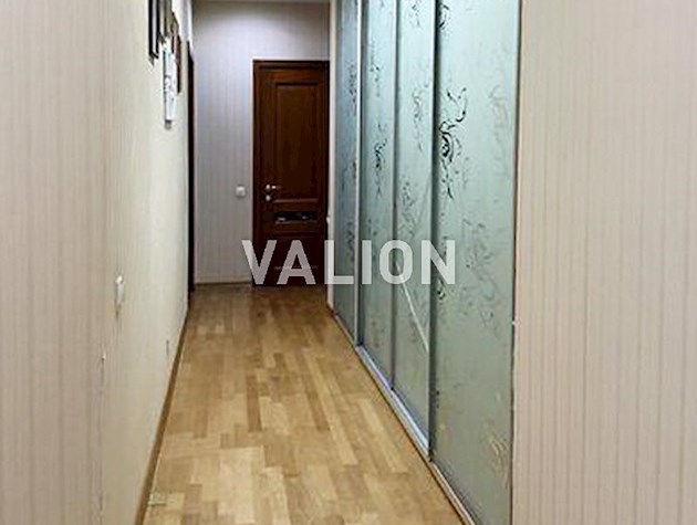 Продается 3-х комнатная квартира на ул. Мейтуса, 4А, Голосеевский район.