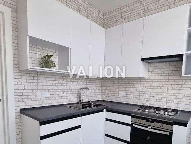 Продажа 2 комн. квартиры с новым ремонтом в Сталинке, ул. Ереванская 5, площадь Космонавтов, Соломенский р-н