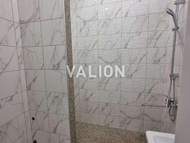 Продажа 2 комн. квартиры с новым ремонтом в Сталинке, ул. Ереванская 5, площадь Космонавтов, Соломенский р-н