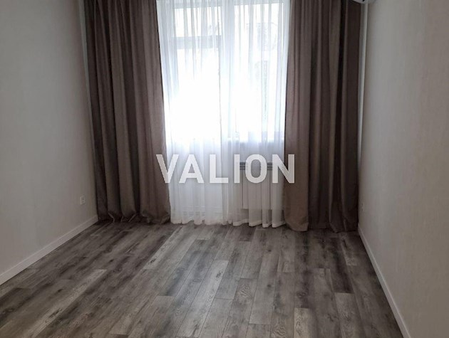 Продажа 2 комн. квартиры с новым ремонтом в Сталинке, ул. Ереванская 5, площадь Космонавтов, Соломенский р-н