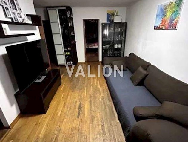 Продається 3-х кімнатна квартира вул.Неходи Івана, 5