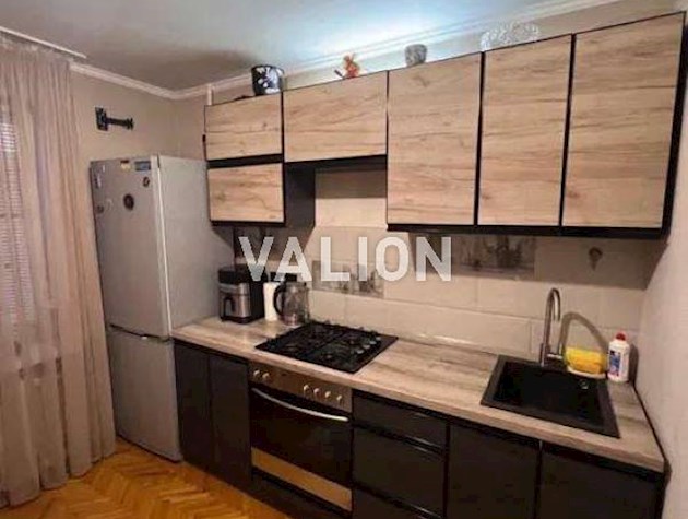 Продажа 1-к квартиры ул. Махова 5