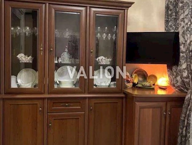 Продаж 1-к квартири вул. Милославська 2в