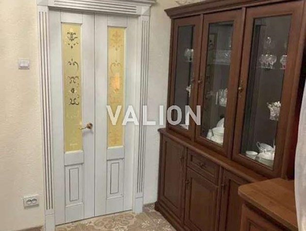 Продаж 1-к квартири вул. Милославська 2в