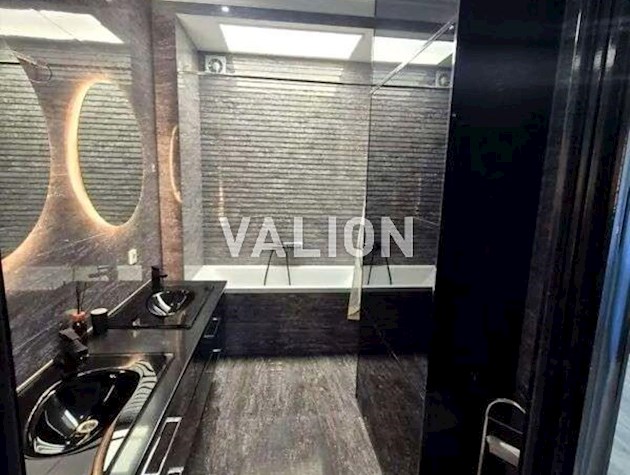 Продажа 3-к квартиры ул. Дегтярная 7