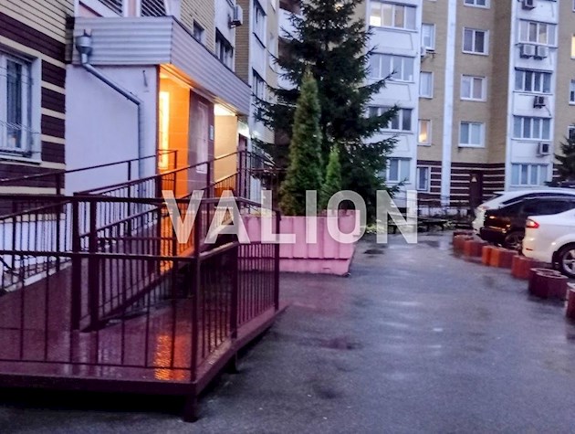 Без%. Продаж 3 к. кв. вул.Машинобудівна 21, метро Шулявська