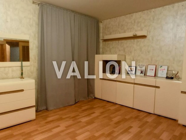 Без%. Продаж 3 к. кв. вул.Машинобудівна 21, метро Шулявська