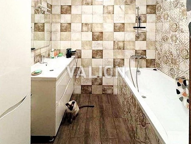 Продажа двухуровневой квартиры на ул. Николая Ушакова 34А Беличи