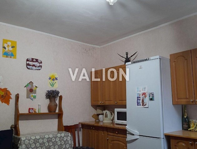 Продажа 2 комнатной квартиры в общежитии проспект Голосеевский 17б