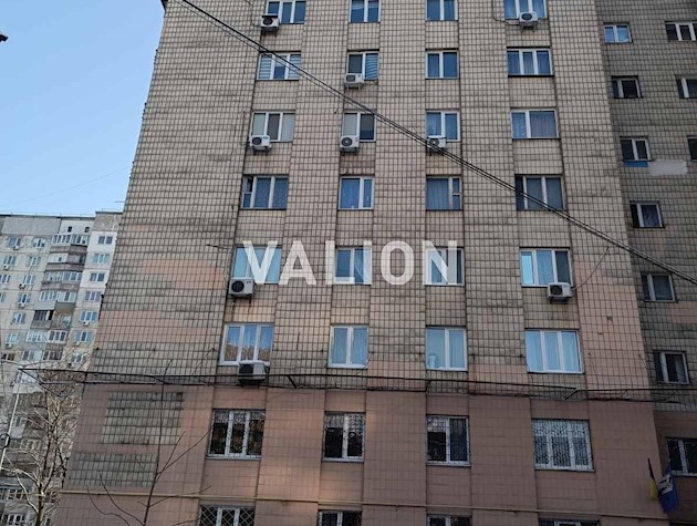 Продажа 2 комнатной квартиры в общежитии проспект Голосеевский 17б