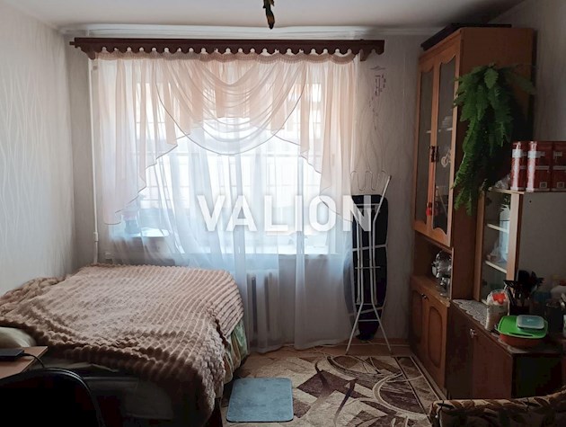 Продажа 2 комнатной квартиры в общежитии проспект Голосеевский 17б