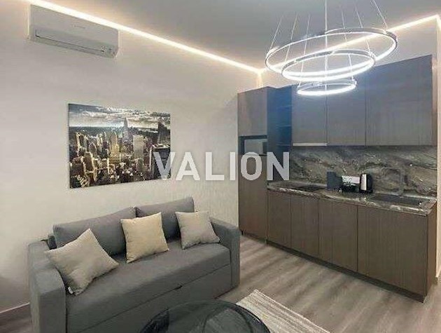 Продаж 1-к квартири вул. Антоновича 131