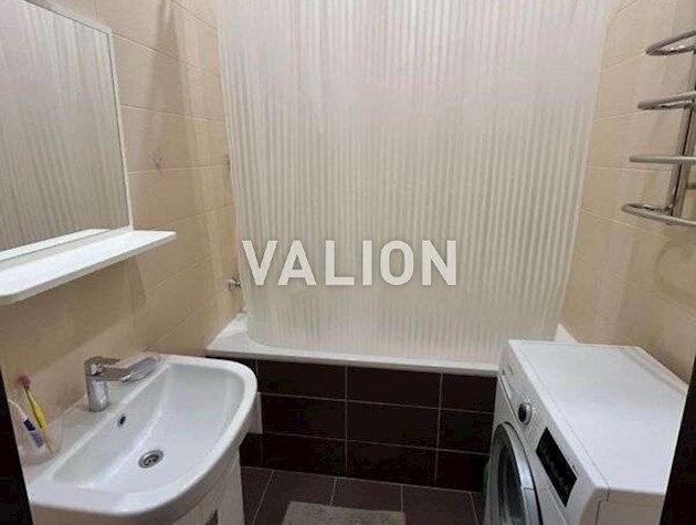 Продаж 2-к квартири просп. Науки 30