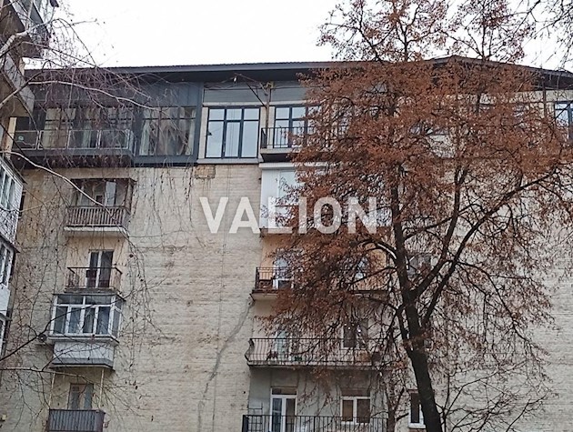 Продається 1 кімн квартира на Великій Житомирській 16, 6 поверх, елітна локація.