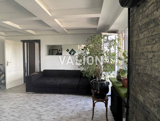 Продаж 2к кімн. квартири на Русанівці, вул. Ентузіастів, 17, м.Лівобережна