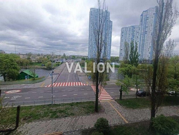 Продаж 2к кімн. квартири на Русанівці, вул. Ентузіастів, 17, м.Лівобережна