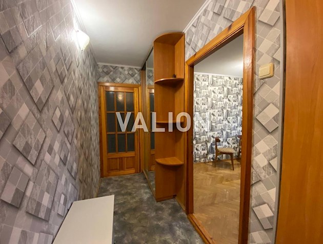 Продаж 3-кімнатної квартири вул. Кубанської України, 53