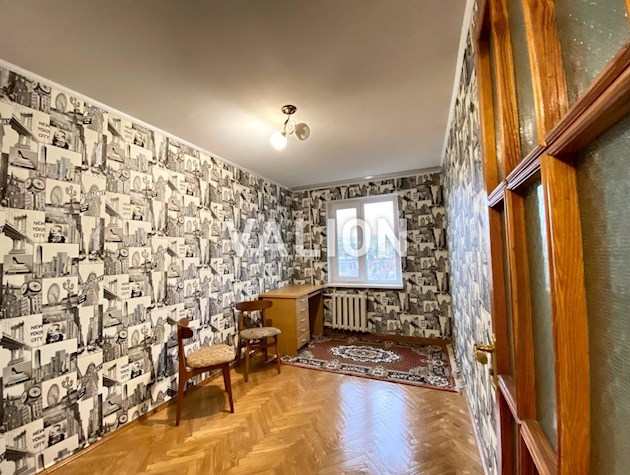 Продаж 3-кімнатної квартири вул. Кубанської України, 53