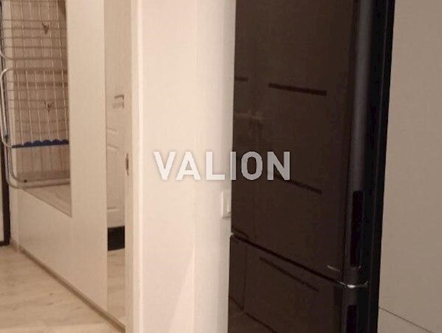 Продаж 1-к квартири вул. Залізнична 32