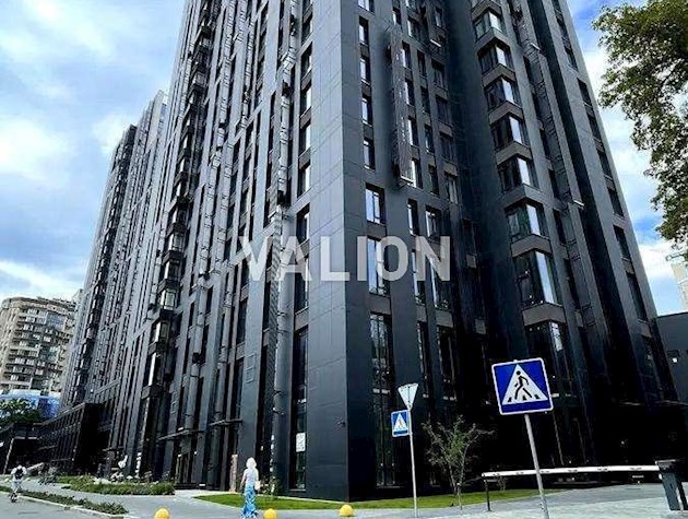 Продаж 3-к квартири вул. Василя Тютюнника 39/2