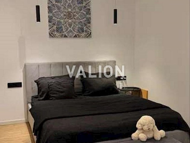 Продаж 2-кімнатної квартири по просп.Гузара Любомира (Комарова), 46в