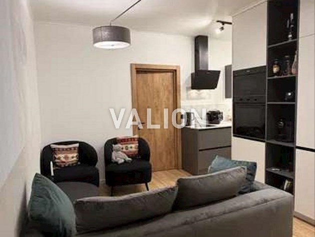 Продаж 2-кімнатної квартири по просп.Гузара Любомира (Комарова), 46в