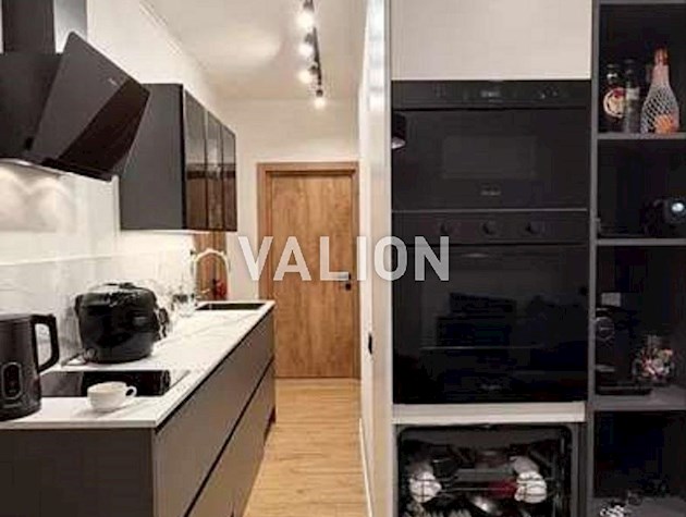 Продаж 2-кімнатної квартири по просп.Гузара Любомира (Комарова), 46в