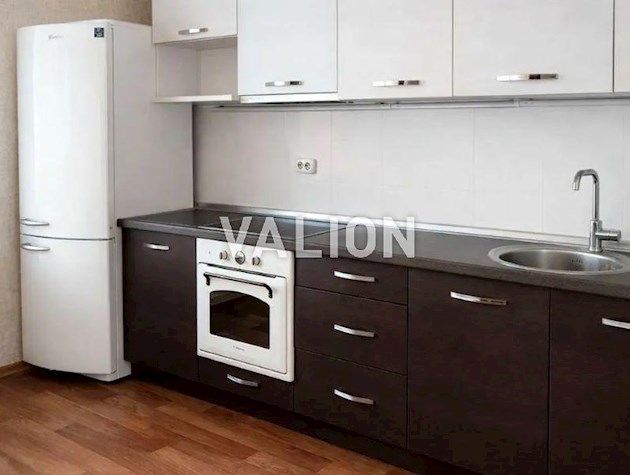 Продаж 3-к квартири вул. Урлівська 38а