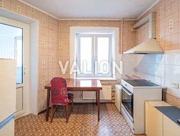 Продаж 3-к квартири вул. Левка Лук’яненка13а